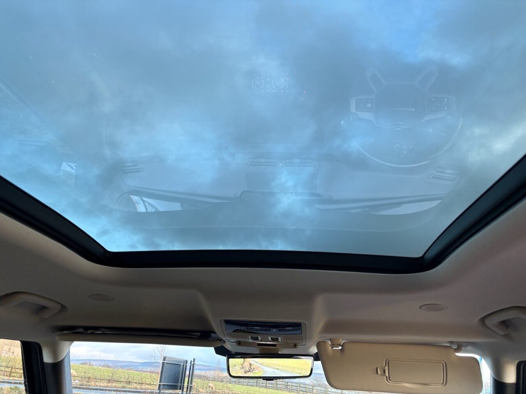 Used Land Rover Defender 2022 for sale - 77056314: Photo 16