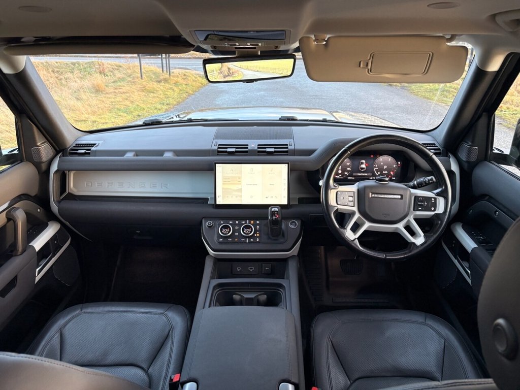 Used Land Rover Defender 2022 for sale - 77056314: Photo 24