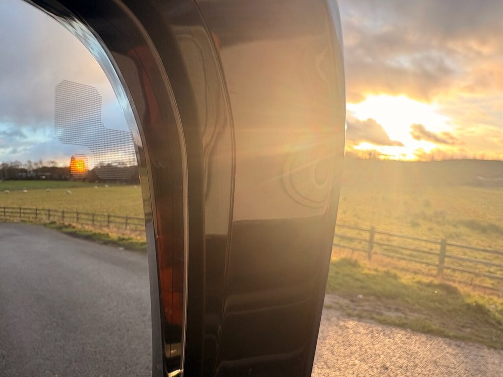 Used Land Rover Defender 2022 for sale - 77056314: Photo 31