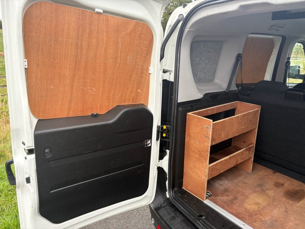 Used Vauxhall Combo 2019 for sale - 77064875: Photo 14