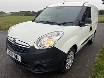 Used Vauxhall Combo 2019 for sale - 77064875: Photo