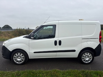 Used Vauxhall Combo 2019 for sale - 77064875: Photo
