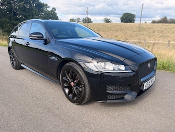 Used Jaguar XF 2019 for sale - 79663884: Photo