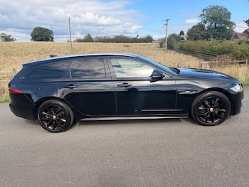 Used Jaguar XF 2019 for sale - 79663884: Photo