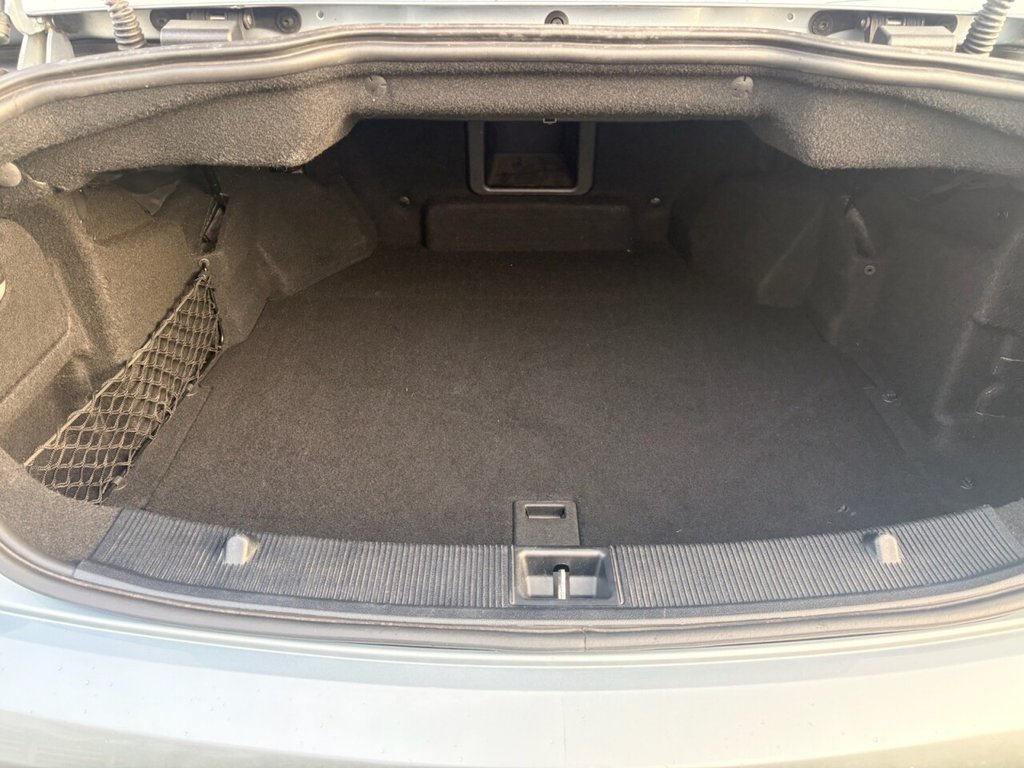 Used Mercedes-Benz E Class 2015 for sale - 77779919: Photo 24