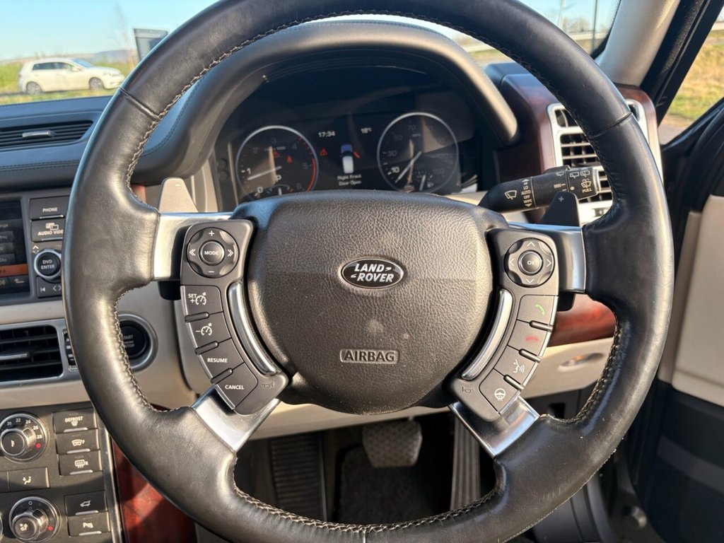 Used Land Rover Range Rover 2011 for sale - 77966710: Photo 28