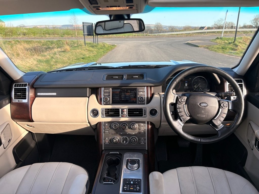 Used Land Rover Range Rover 2011 for sale - 77966710: Photo 37