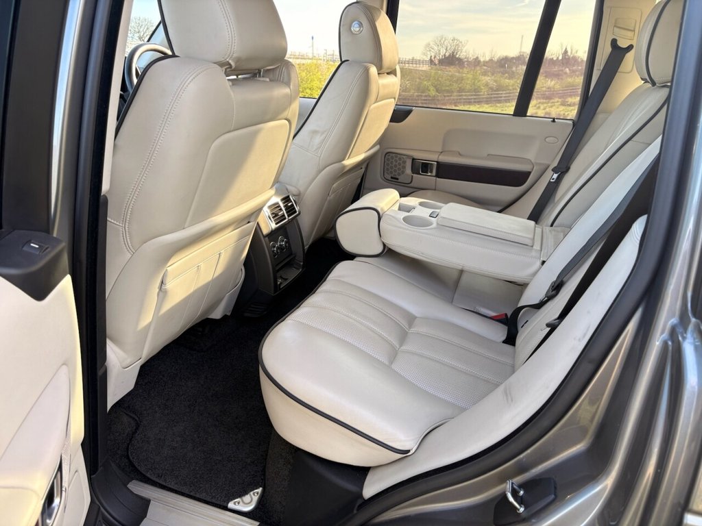 Used Land Rover Range Rover 2011 for sale - 77966710: Photo 43