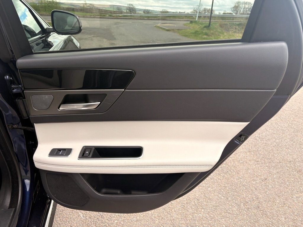 Used Jaguar XF 2017 for sale - 78124135: Photo 20