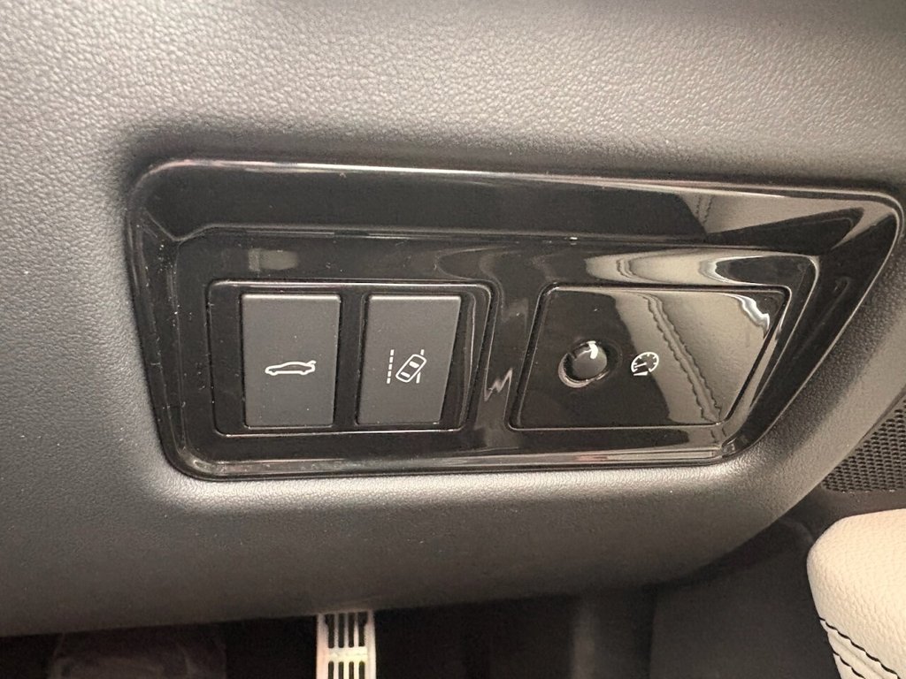 Used Jaguar XF 2017 for sale - 78124135: Photo 35