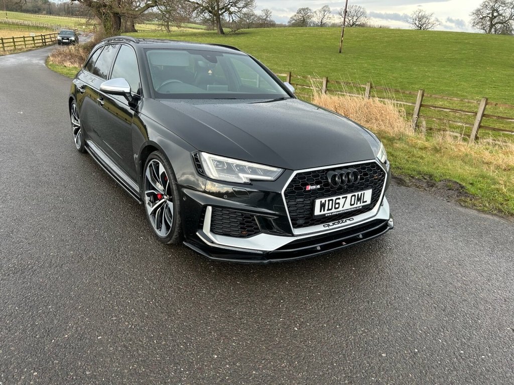 Used Audi RS4 Avant 2018 for sale - 77557576: Photo 2
