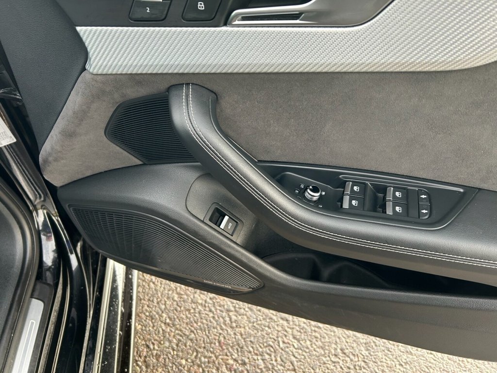 Used Audi RS4 Avant 2018 for sale - 77557576: Photo 24