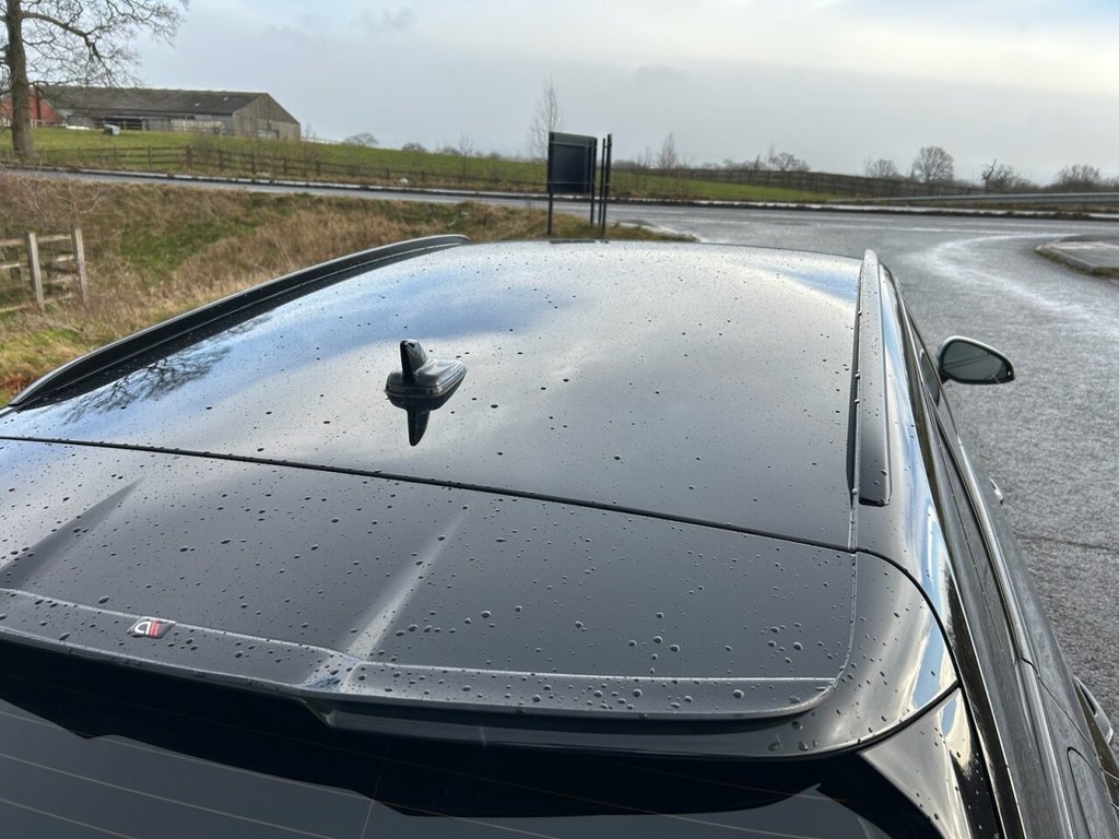 Used Audi RS4 Avant 2018 for sale - 77557576: Photo 9