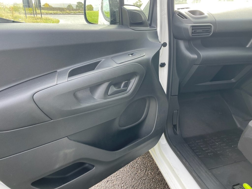 Used Citroen Berlingo 2022 for sale - 76768004: Photo 15