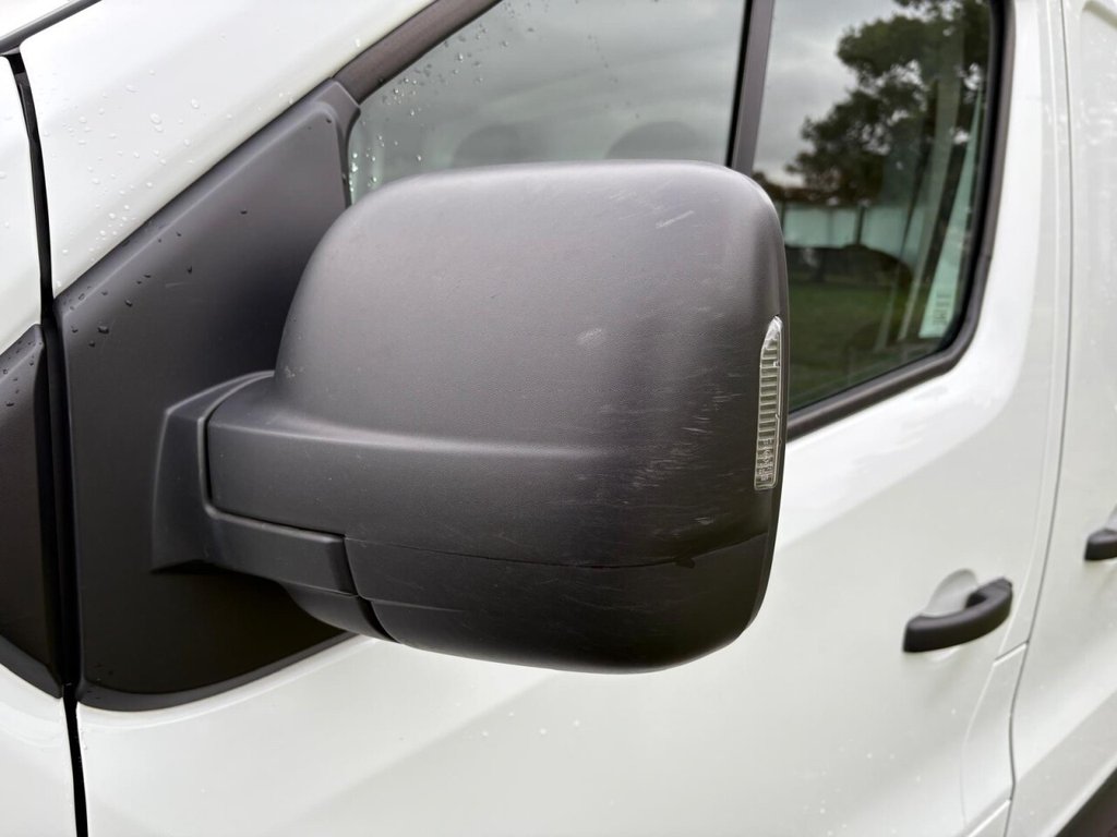 Used Renault Trafic 2023 for sale - 76665526: Photo 19