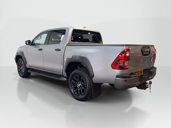 Used Toyota Hilux 2025 for sale - 78318290: Photo