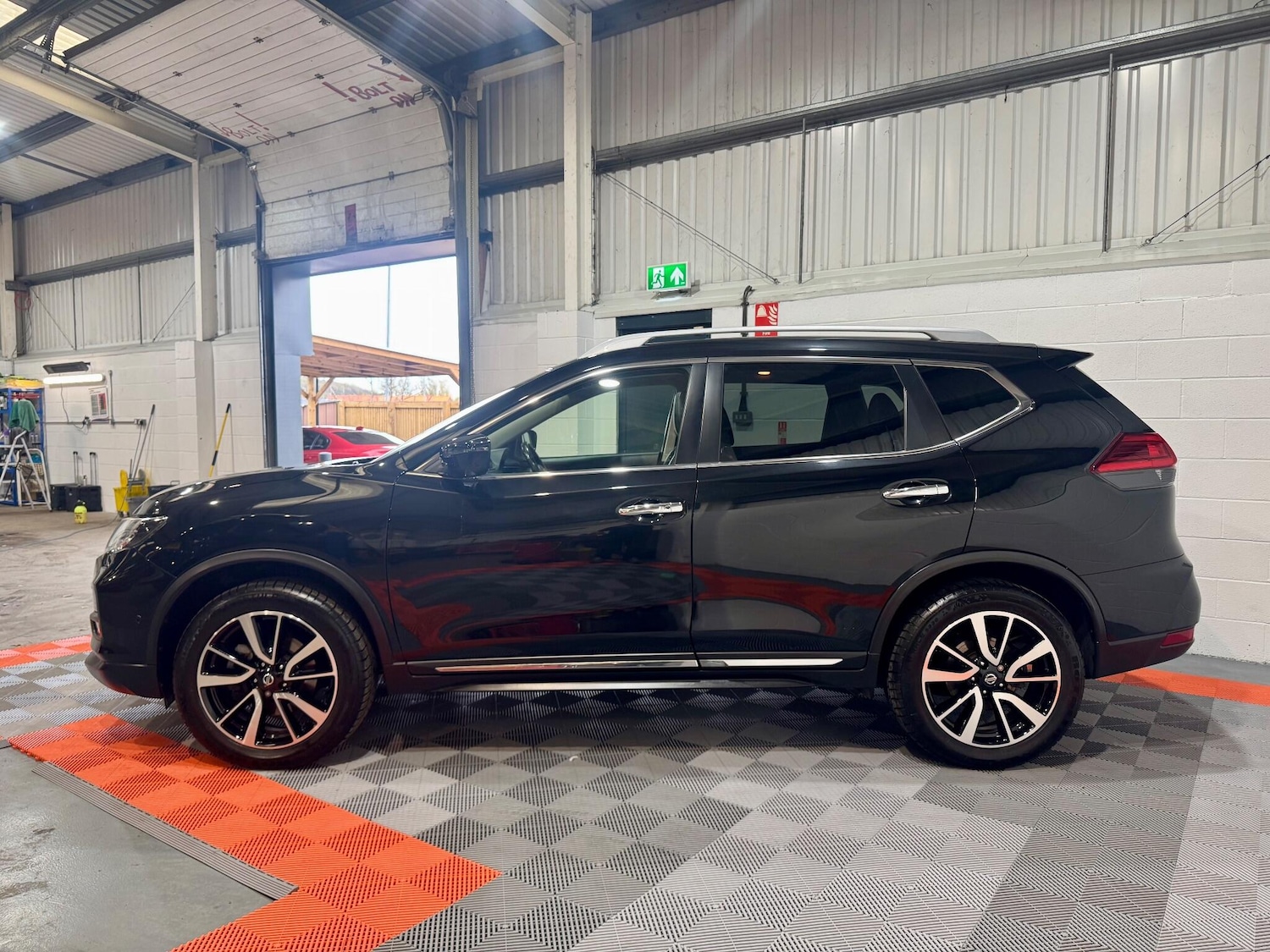 Used Nissan X-Trail 2020 for sale - 76803542: Photo 2