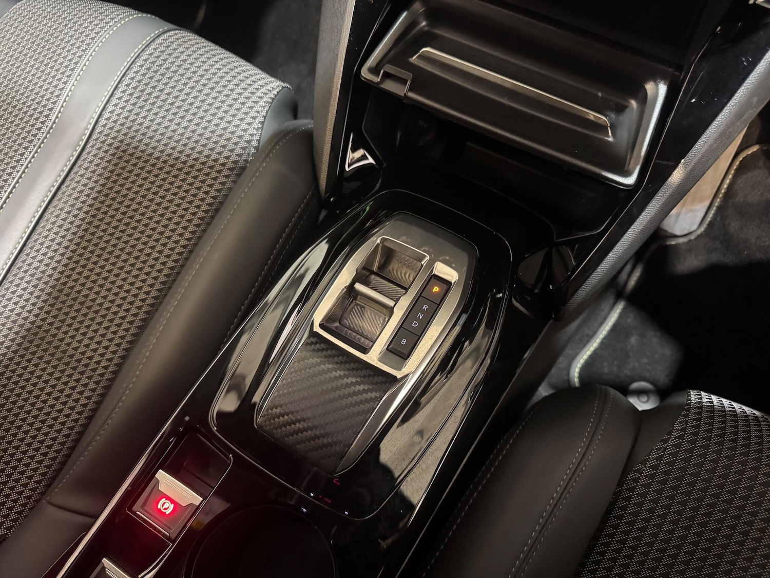 Used Peugeot 2008 2022 for sale - 76803553: Photo 22