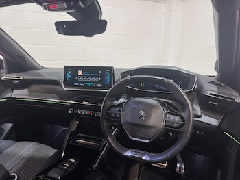 Used Peugeot 2008 2022 for sale - 76803553: Photo