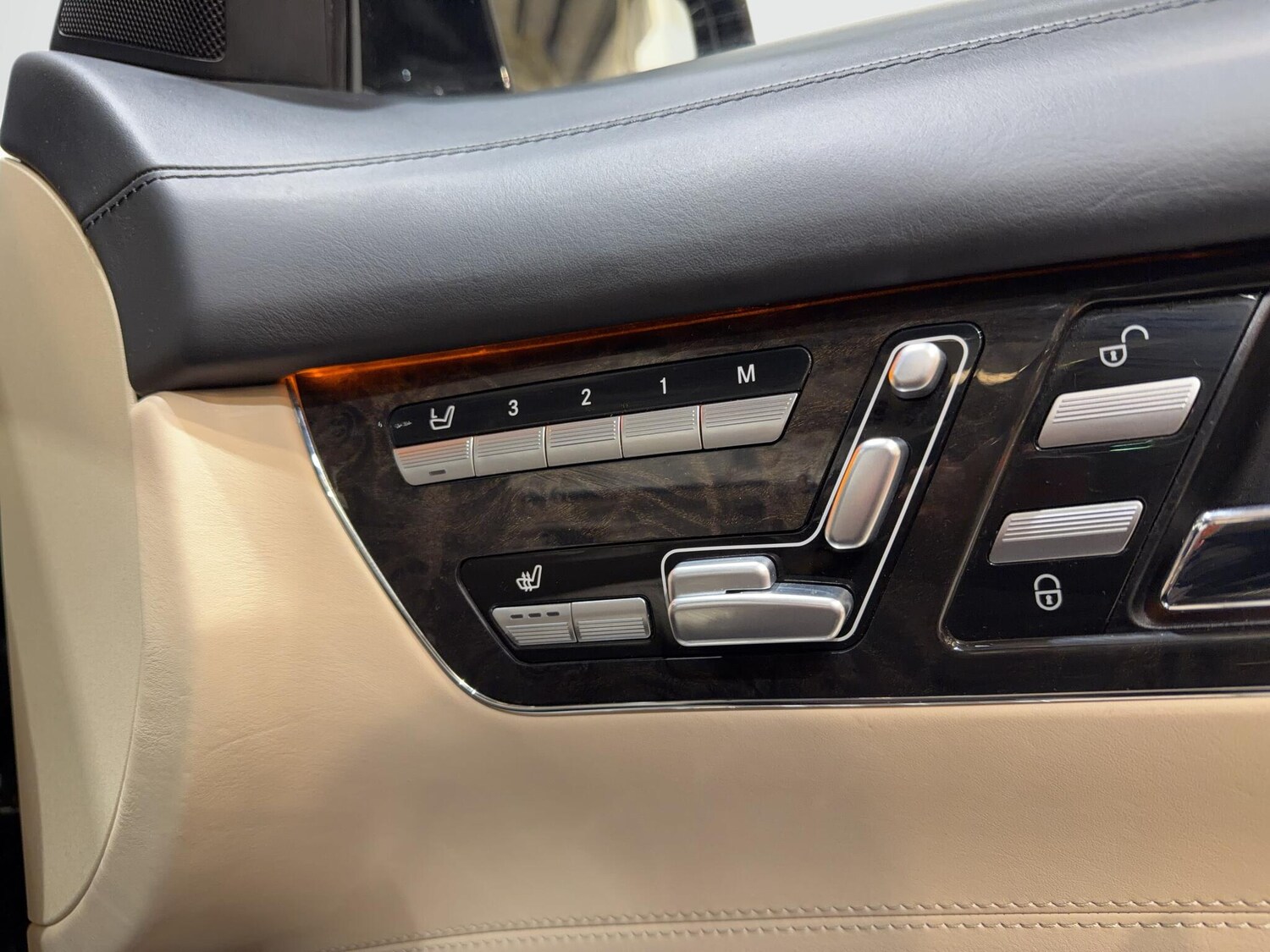 Used Mercedes-Benz CL for sale - 77882114: Photo 46