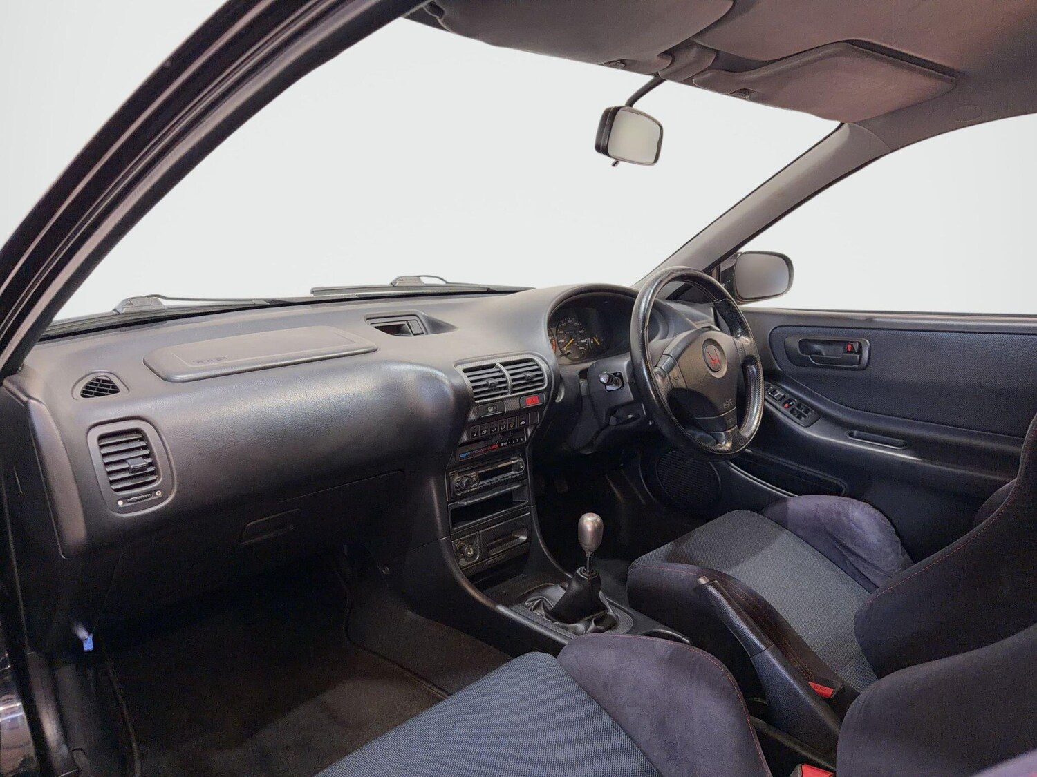 Used Honda Integra 2000 for sale - 78157066: Photo 31