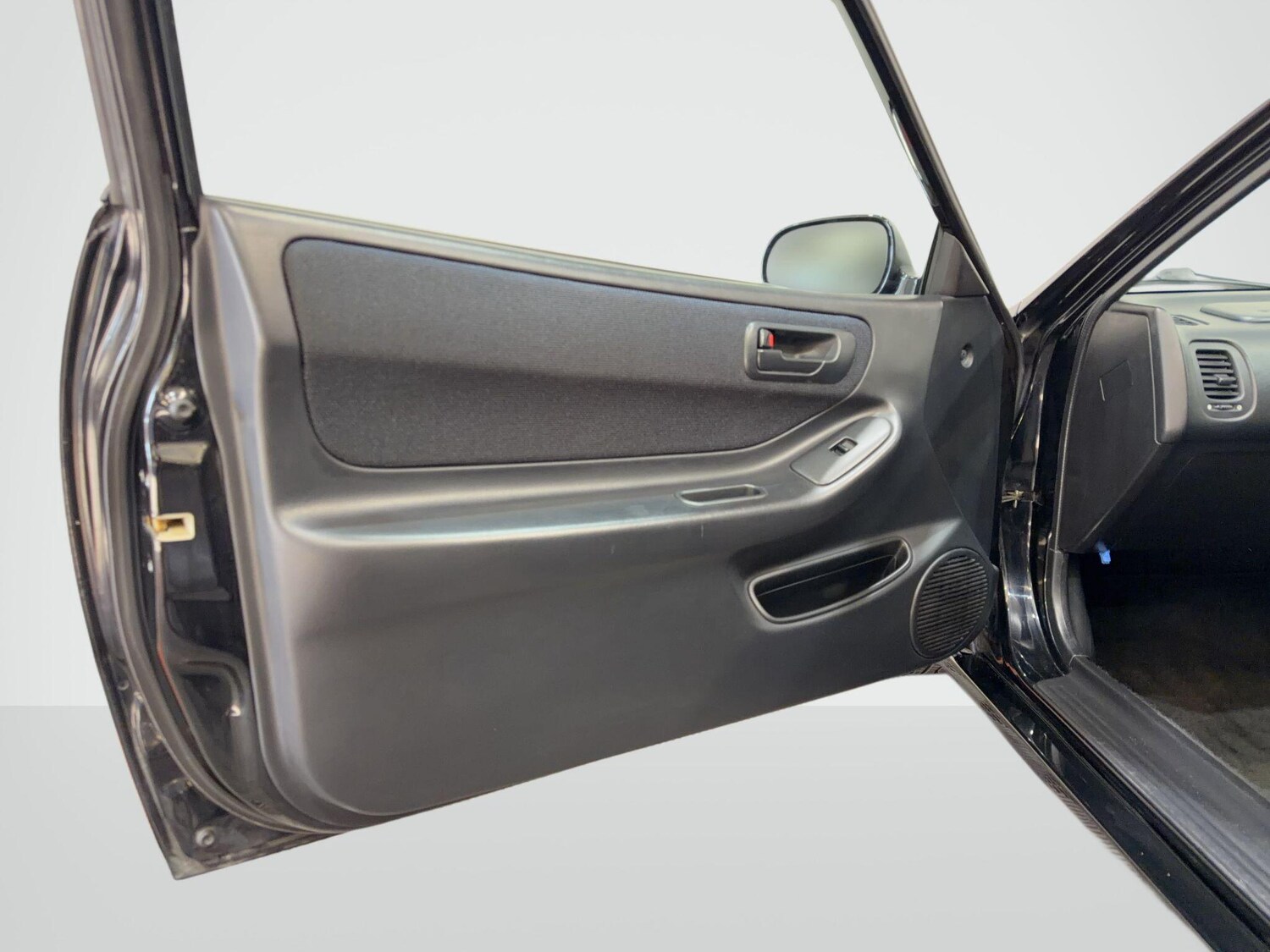 Used Honda Integra 2000 for sale - 78157066: Photo 41