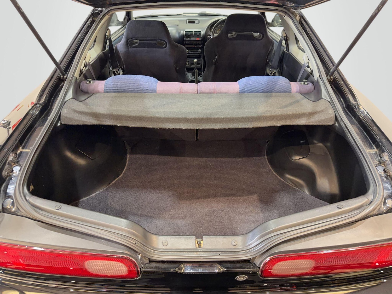 Used Honda Integra 2000 for sale - 78157066: Photo 55