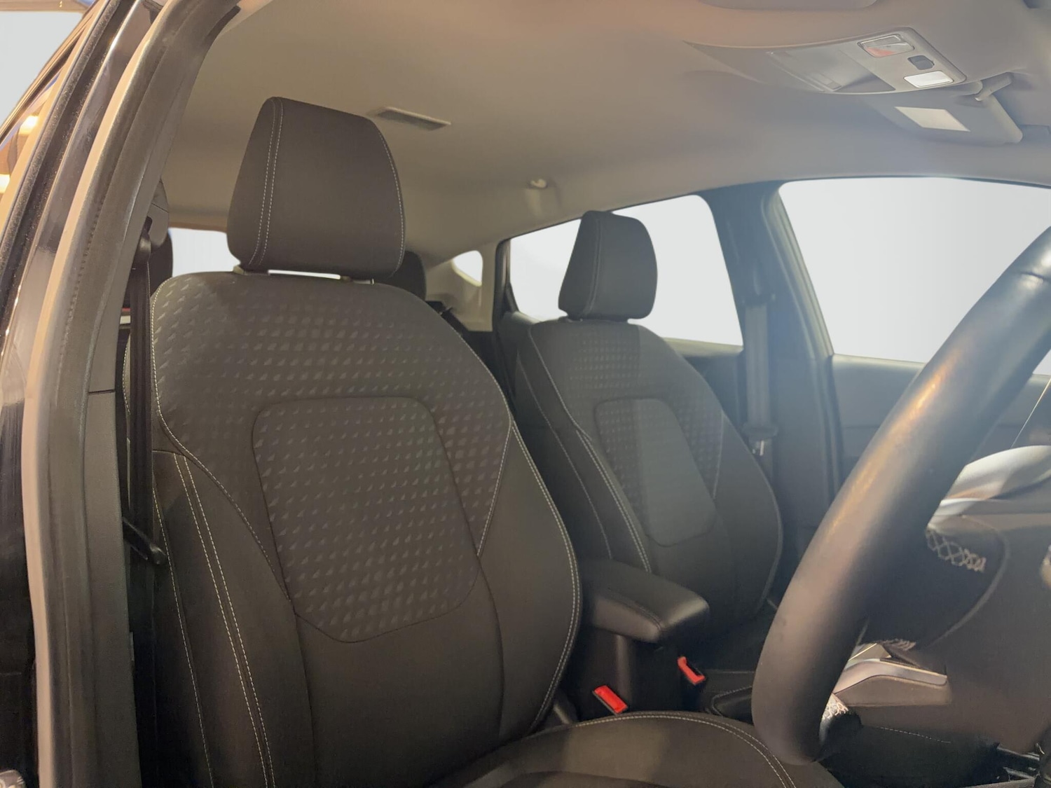 Used Ford Fiesta 2019 for sale - 78047100: Photo 14