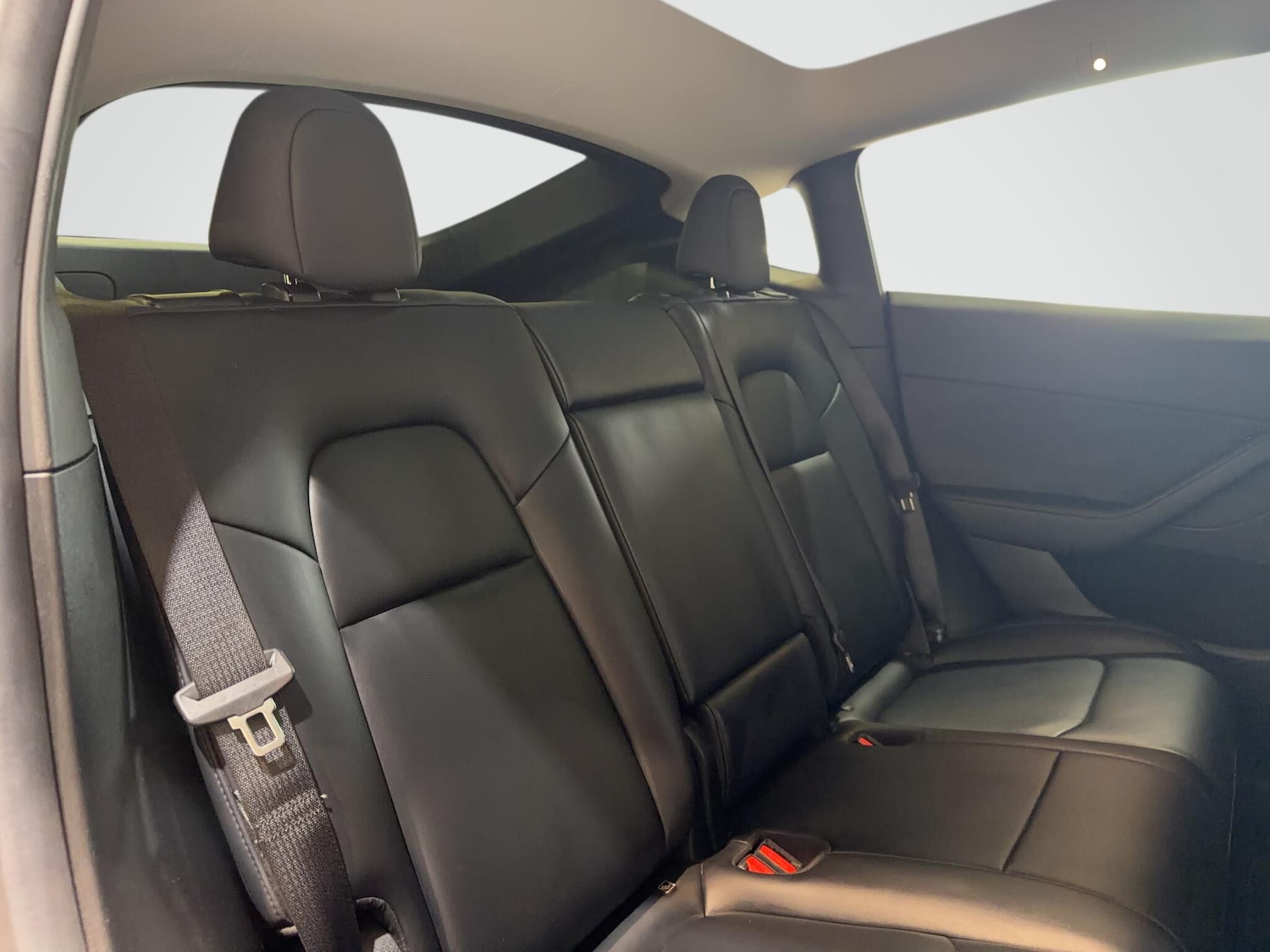 Used Tesla Model Y 2022 for sale - 77993560: Photo 33