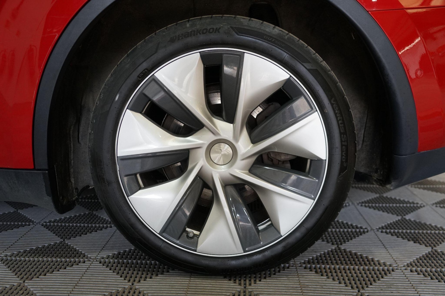 Used Tesla Model Y 2022 for sale - 77993560: Photo 43