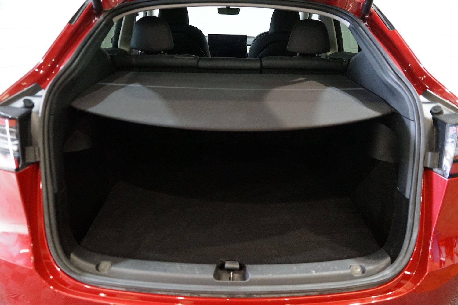 Used Tesla Model Y 2022 for sale - 77993560: Photo 63