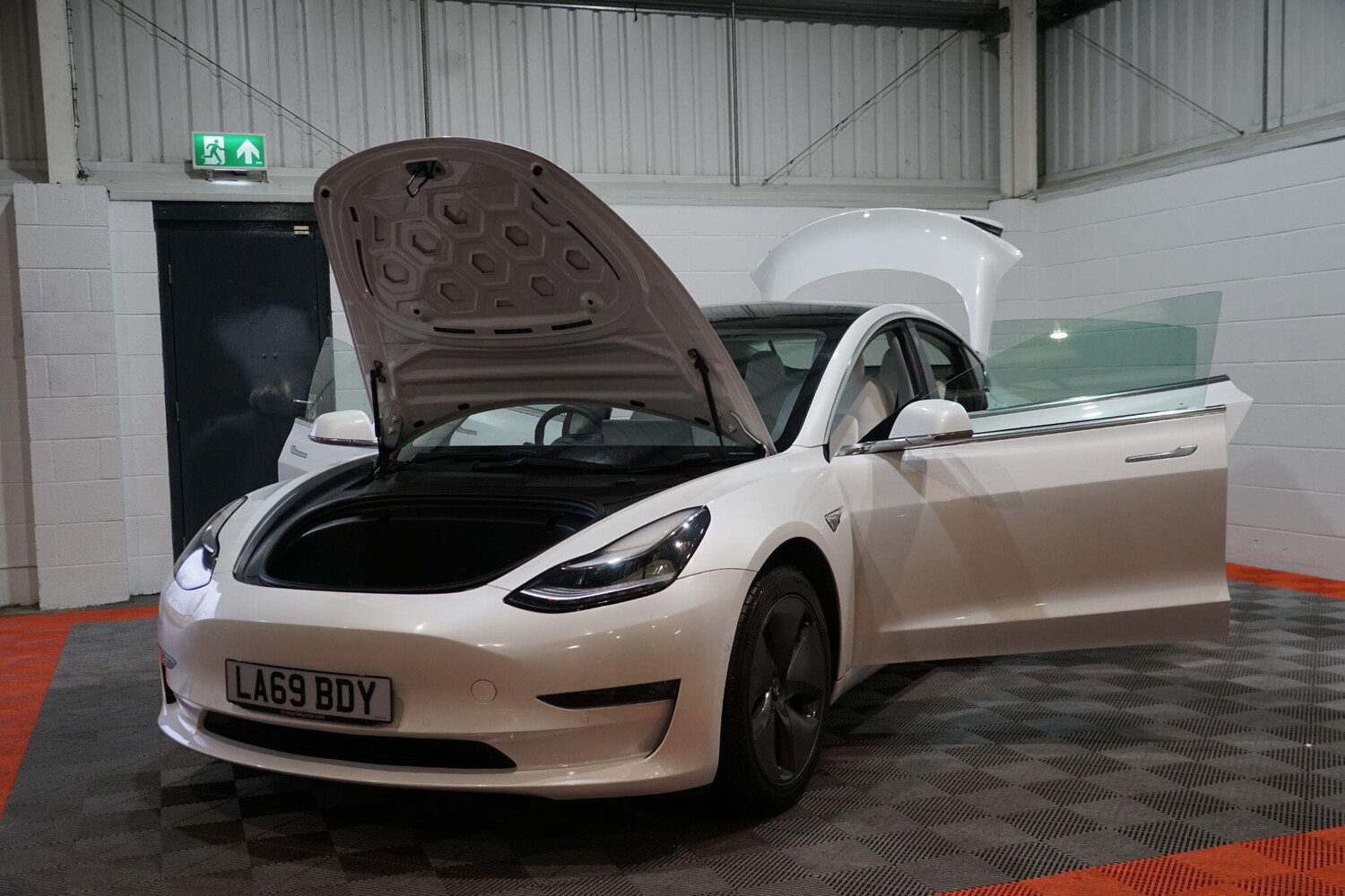 Used Tesla Model 3 for sale - 77496279: Photo 19