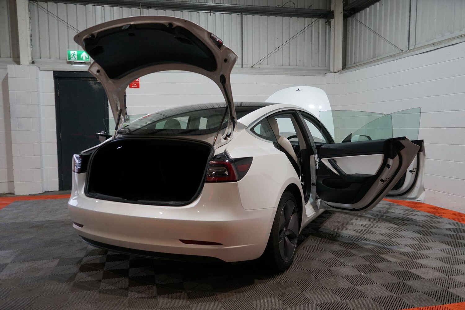 Used Tesla Model 3 for sale - 77496279: Photo 26