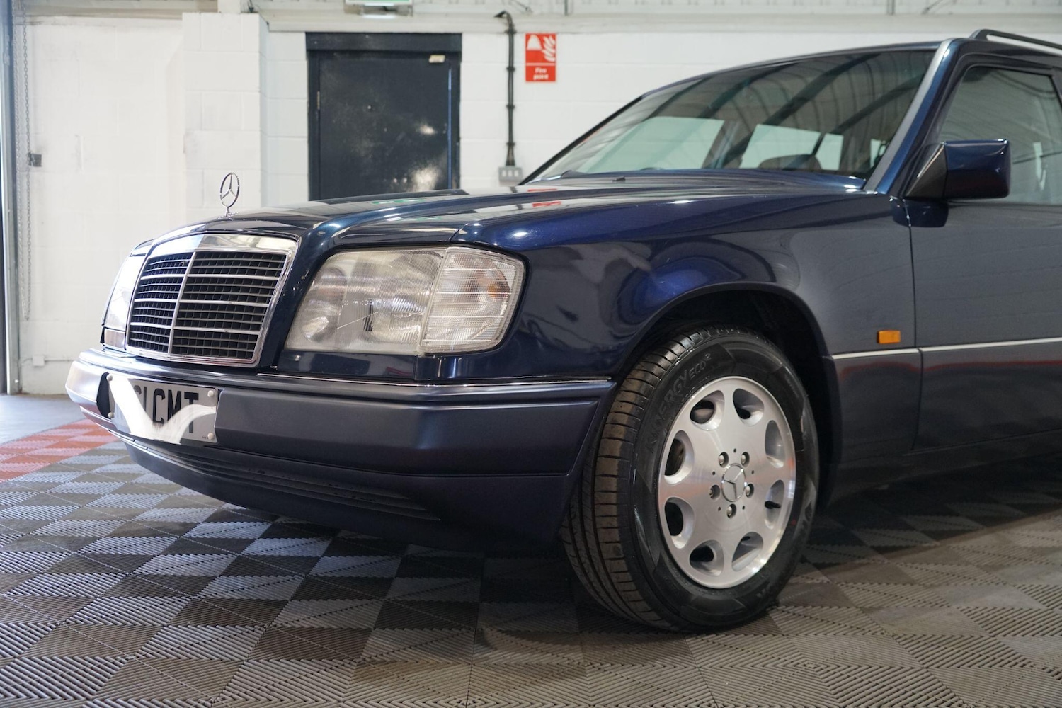 Used Mercedes-Benz E Class 1996 for sale - 77994074: Photo 13