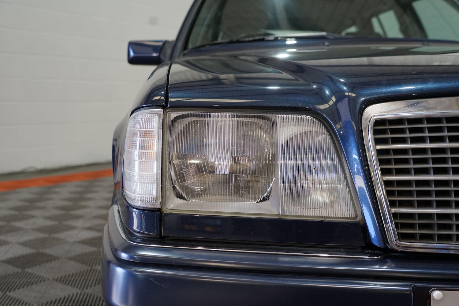 Used Mercedes-Benz E Class 1996 for sale - 77994074: Photo 58