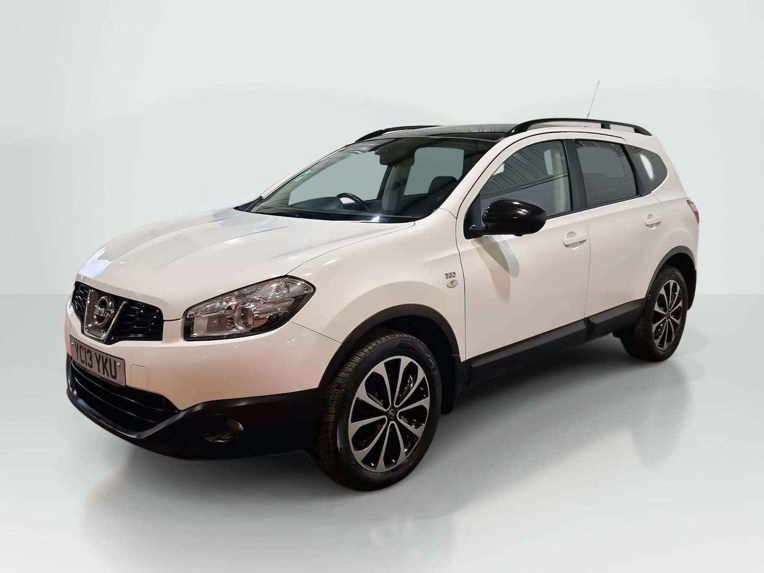 Used Nissan Qashqai+2 2013 for sale - 77425946: Photo 15