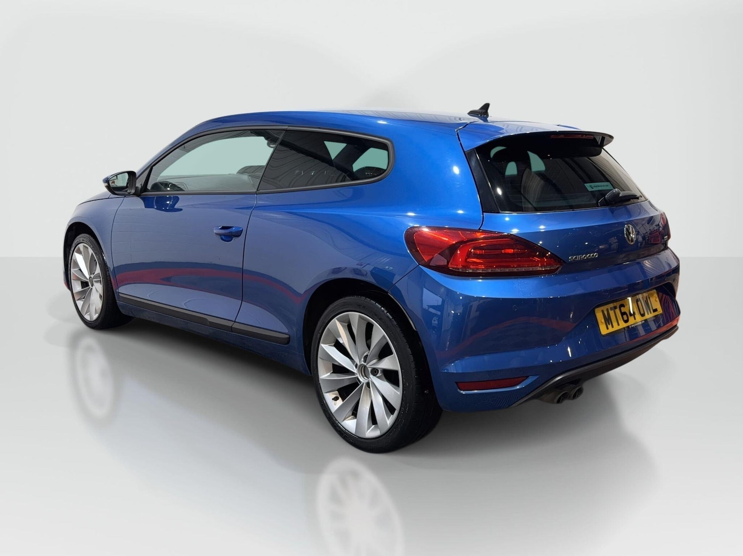 Used Volkswagen Scirocco 2014 for sale - 77469337: Photo 3