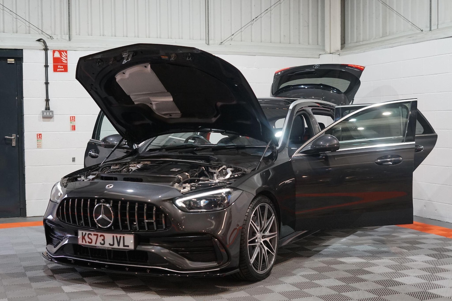 Used Mercedes-Benz C Class 2023 for sale - 76803566: Photo 15