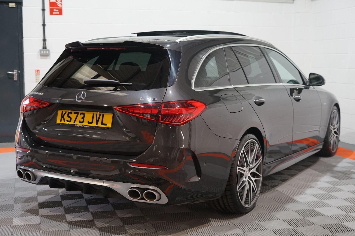 Used Mercedes-Benz C Class 2023 for sale - 76803566: Photo 3