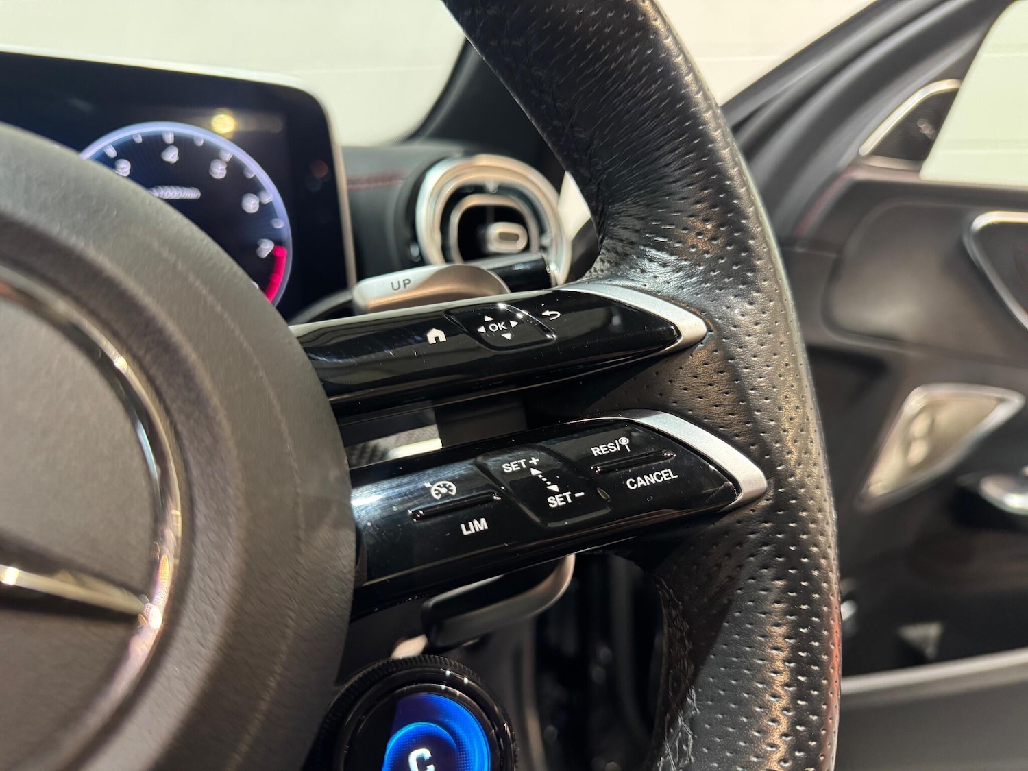 Used Mercedes-Benz C Class 2023 for sale - 76803566: Photo 30