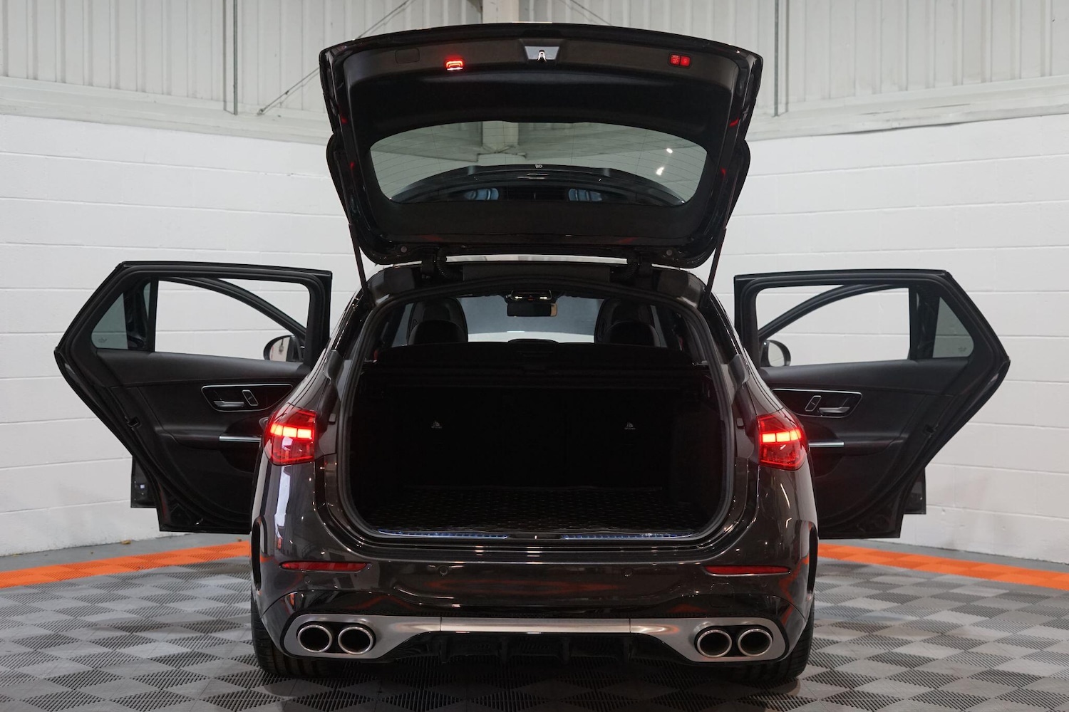 Used Mercedes-Benz C Class 2023 for sale - 76803566: Photo 59