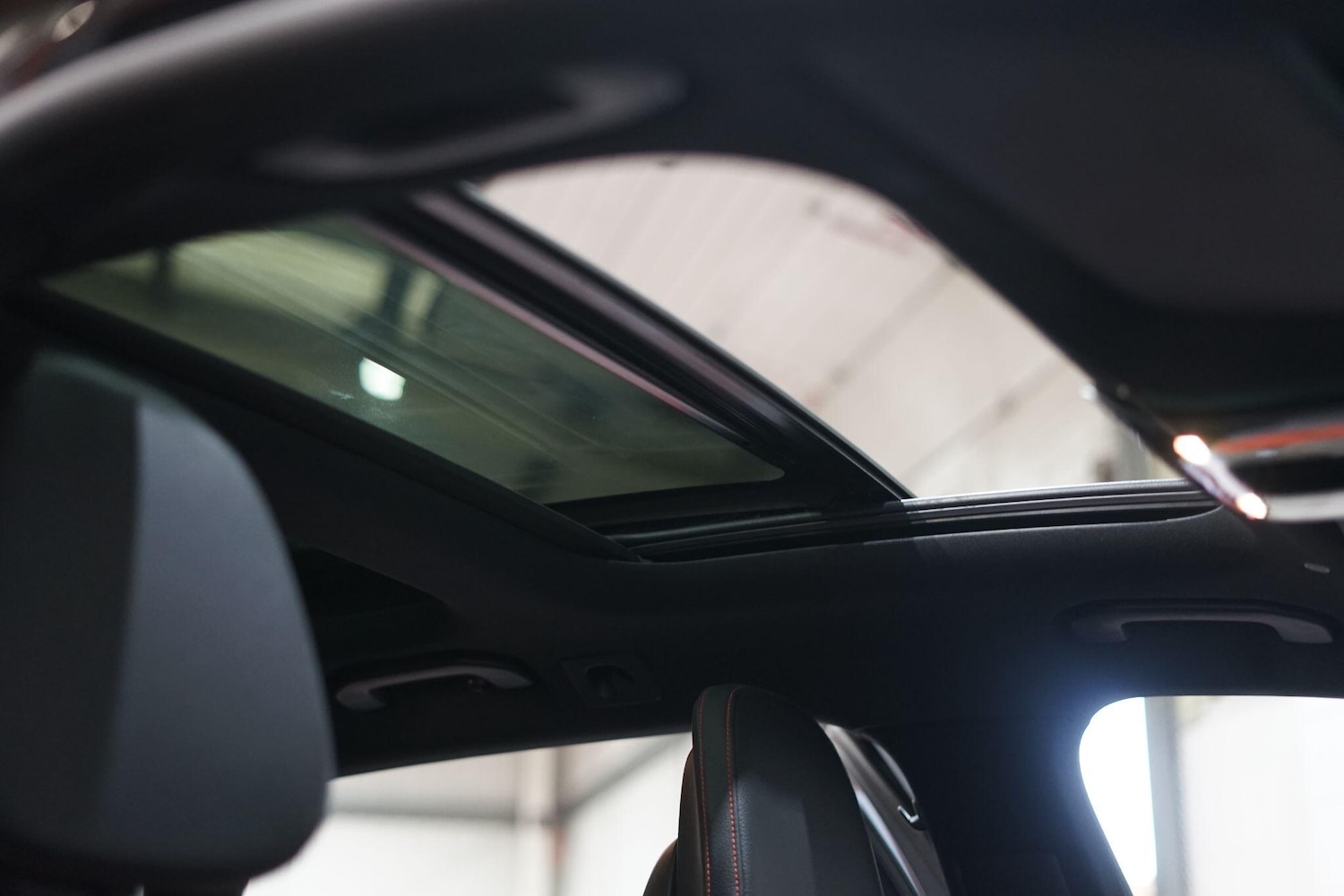 Used Mercedes-Benz C Class 2023 for sale - 76803566: Photo 63