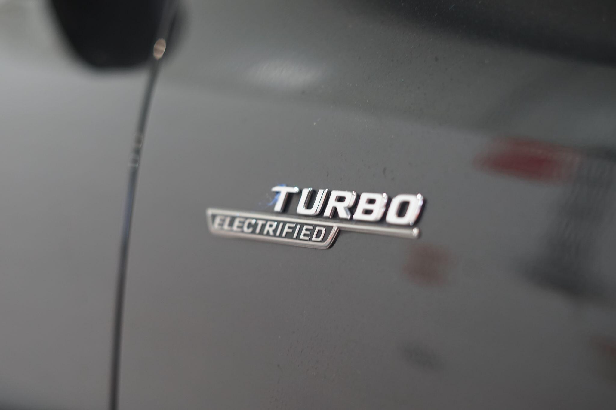 Used Mercedes-Benz C Class 2023 for sale - 76803566: Photo 76