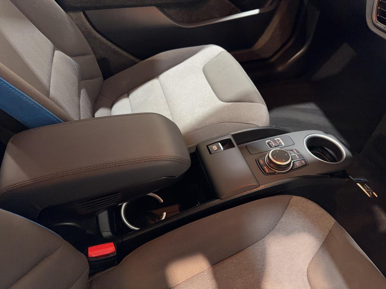 Used BMW i3 2022 for sale - 77839392: Photo 9