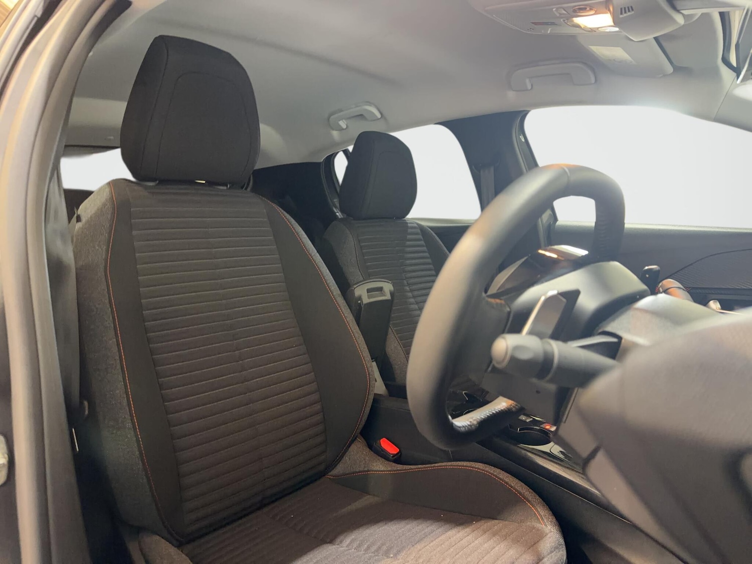 Used Peugeot 208 for sale - 77883502: Photo 34