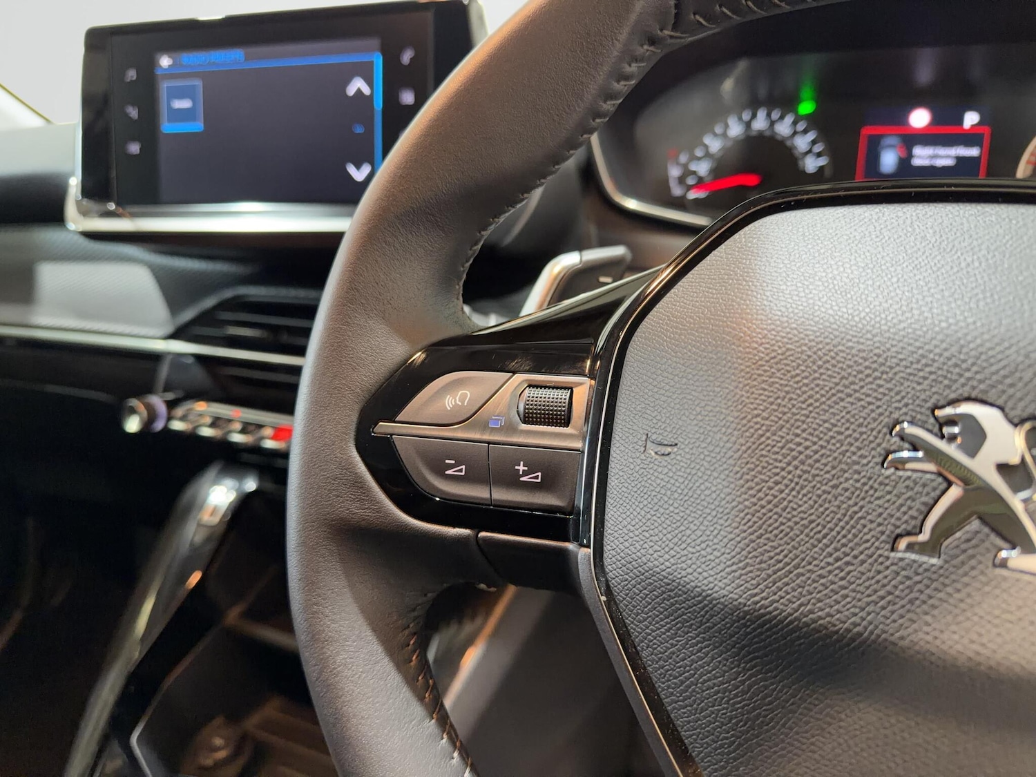 Used Peugeot 208 for sale - 77883502: Photo 37