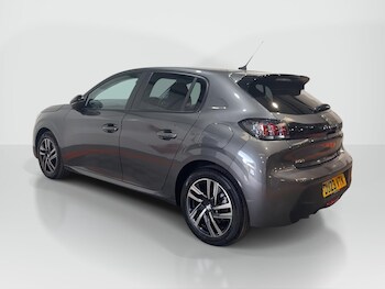 Used Peugeot 208 2023 for sale - 77883502: Photo