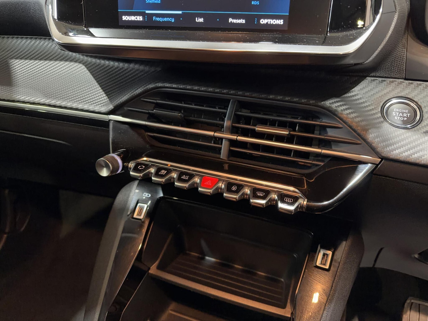 Used Peugeot 208 for sale - 77883502: Photo 53