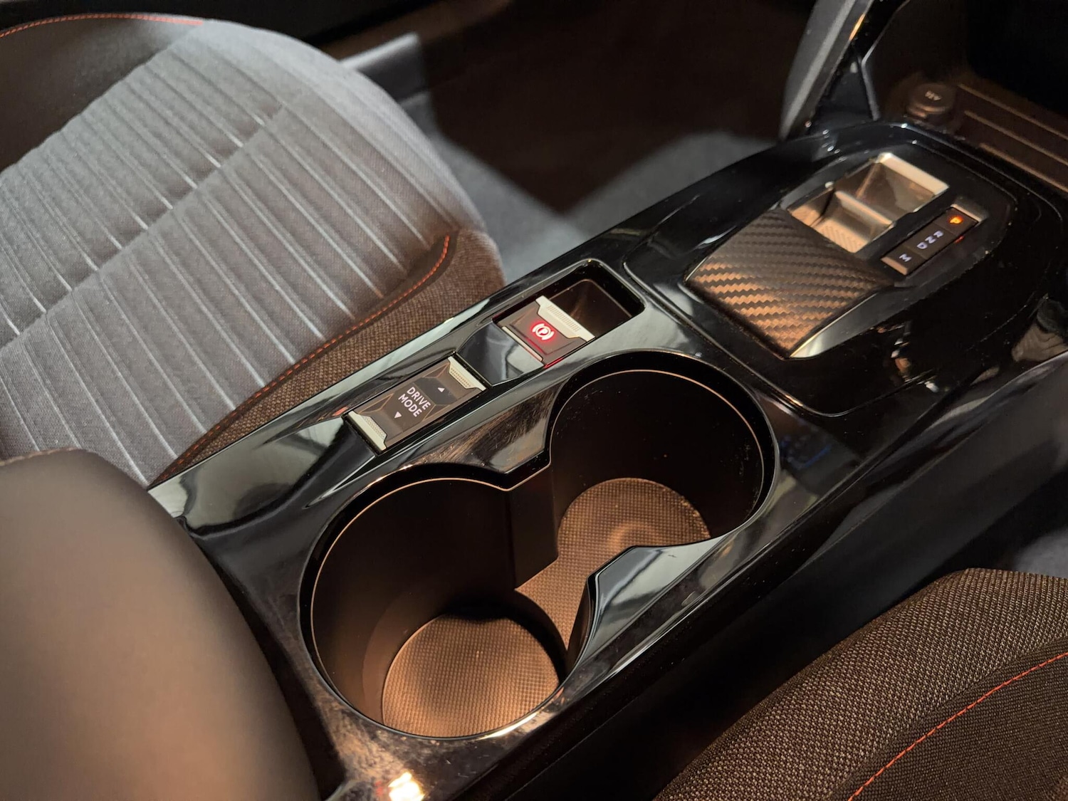 Used Peugeot 208 for sale - 77883502: Photo 72