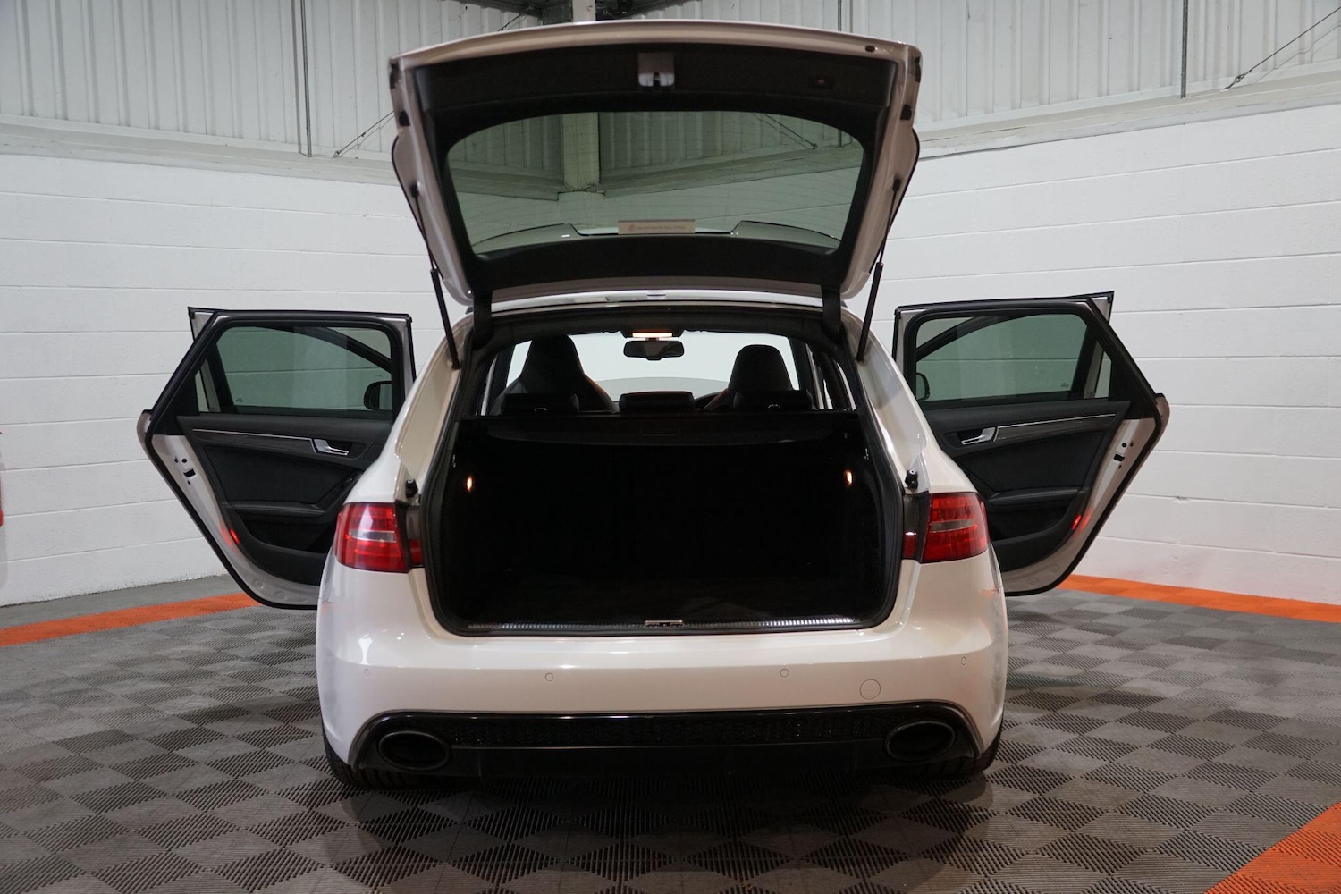 Used Audi RS4 Avant for sale - 78115332: Photo 46